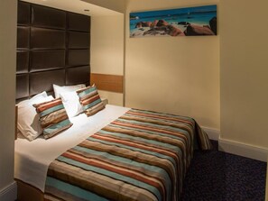 In-room safe, soundproofing, iron/ironing board - Address Residence Suite Hotel (Antalya)