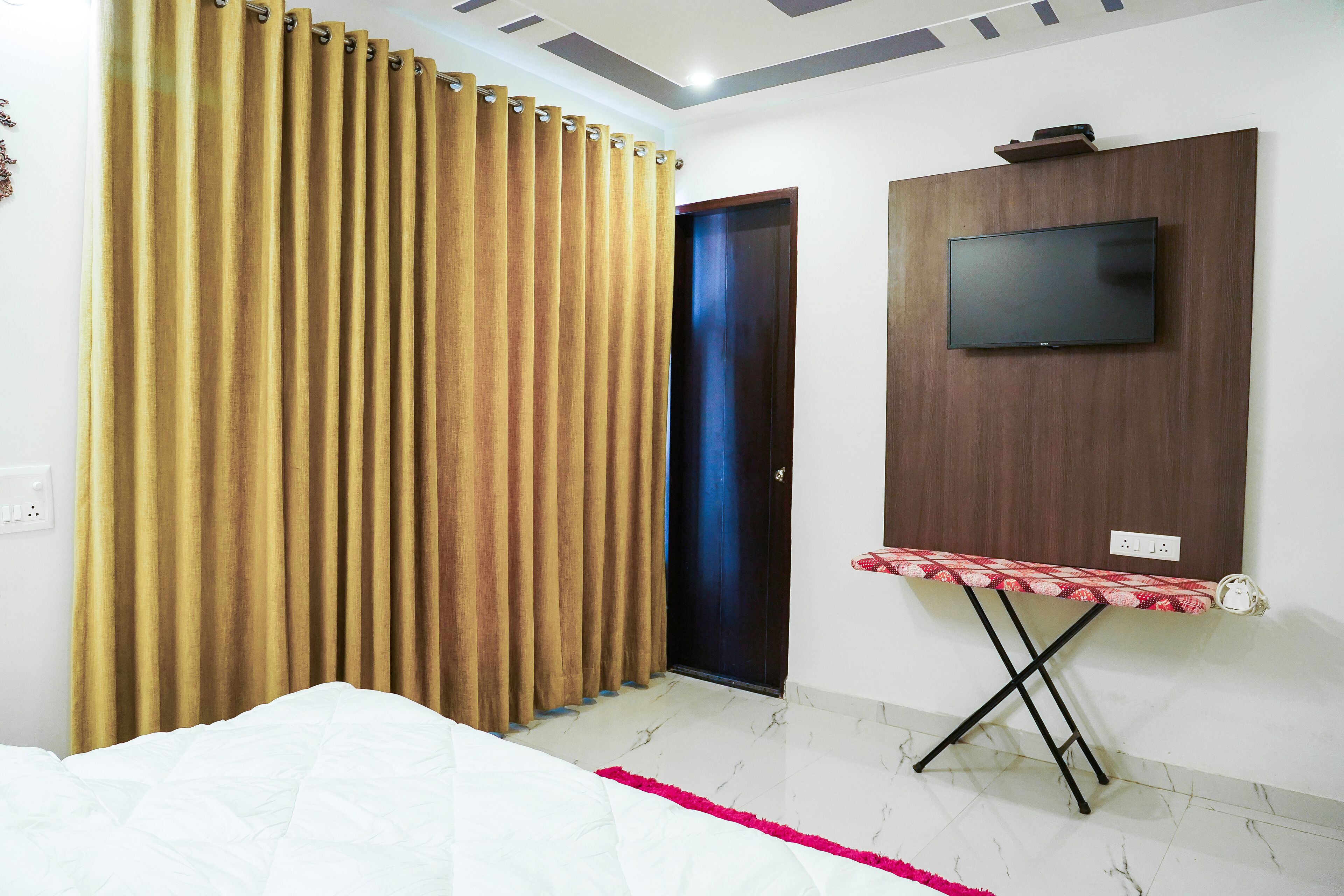 Standard Apartment | 2 bedrooms, desk, WiFi (free), bed sheets