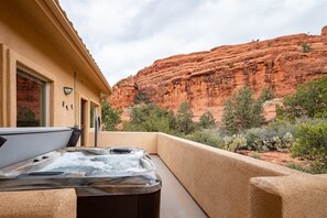 Outdoor spa tub - Backs to Red Rock Views Gorgeous Home with Hot Tub (Sedona)
