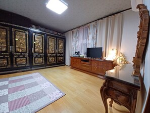 3 bedrooms, premium bedding, down comforters, individually decorated - granny home (Anseong)