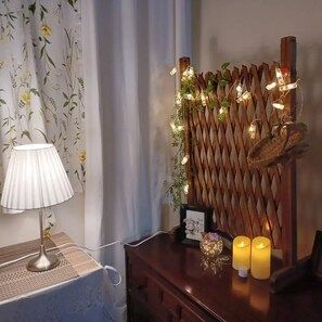 3 bedrooms, premium bedding, down duvets, individually decorated