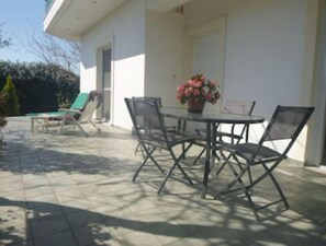 Outdoor dining - Apartment Lena in Analipsis (messinias)