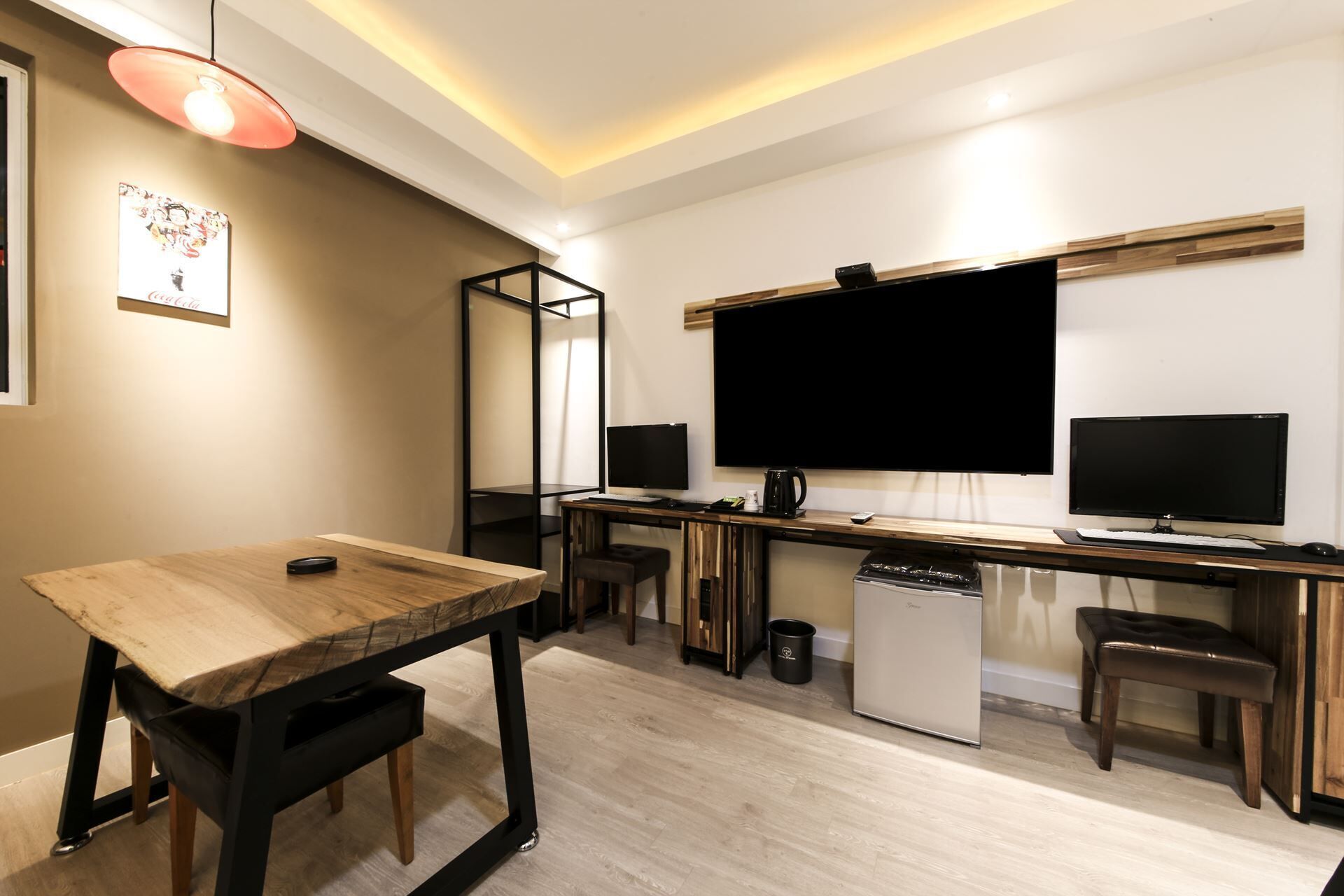 Special Suite Twin | Individually decorated, individually furnished, free WiFi, bed sheets