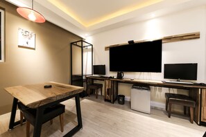 스페셜 스위트 트윈 | 각각 다른 스타일의 인테리어, 각각 다르게 가구 비치, 무료 WiFi, 침대 시트