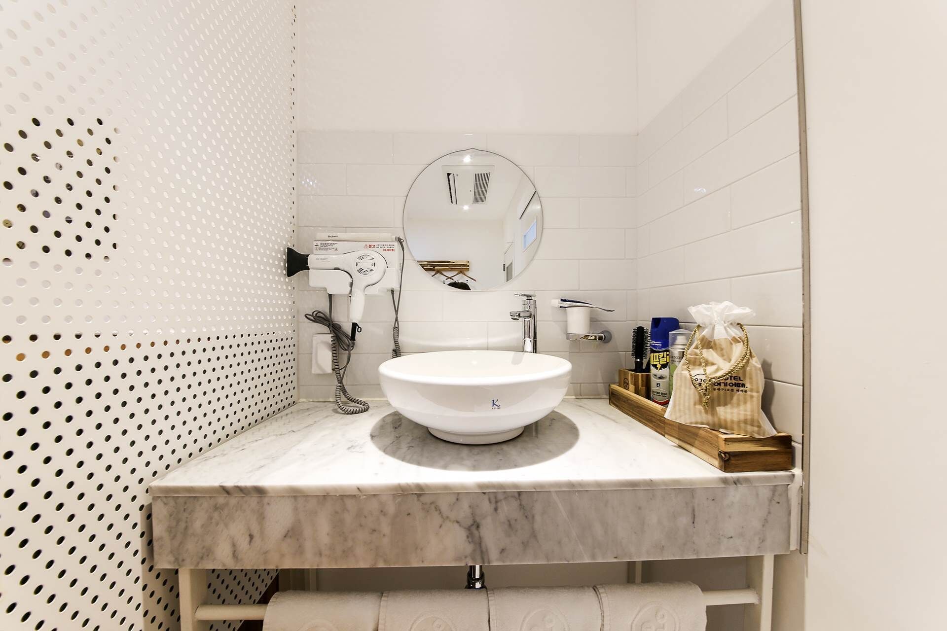 premier double room | 1 bedroom, individually decorated, individually furnished, free wifi