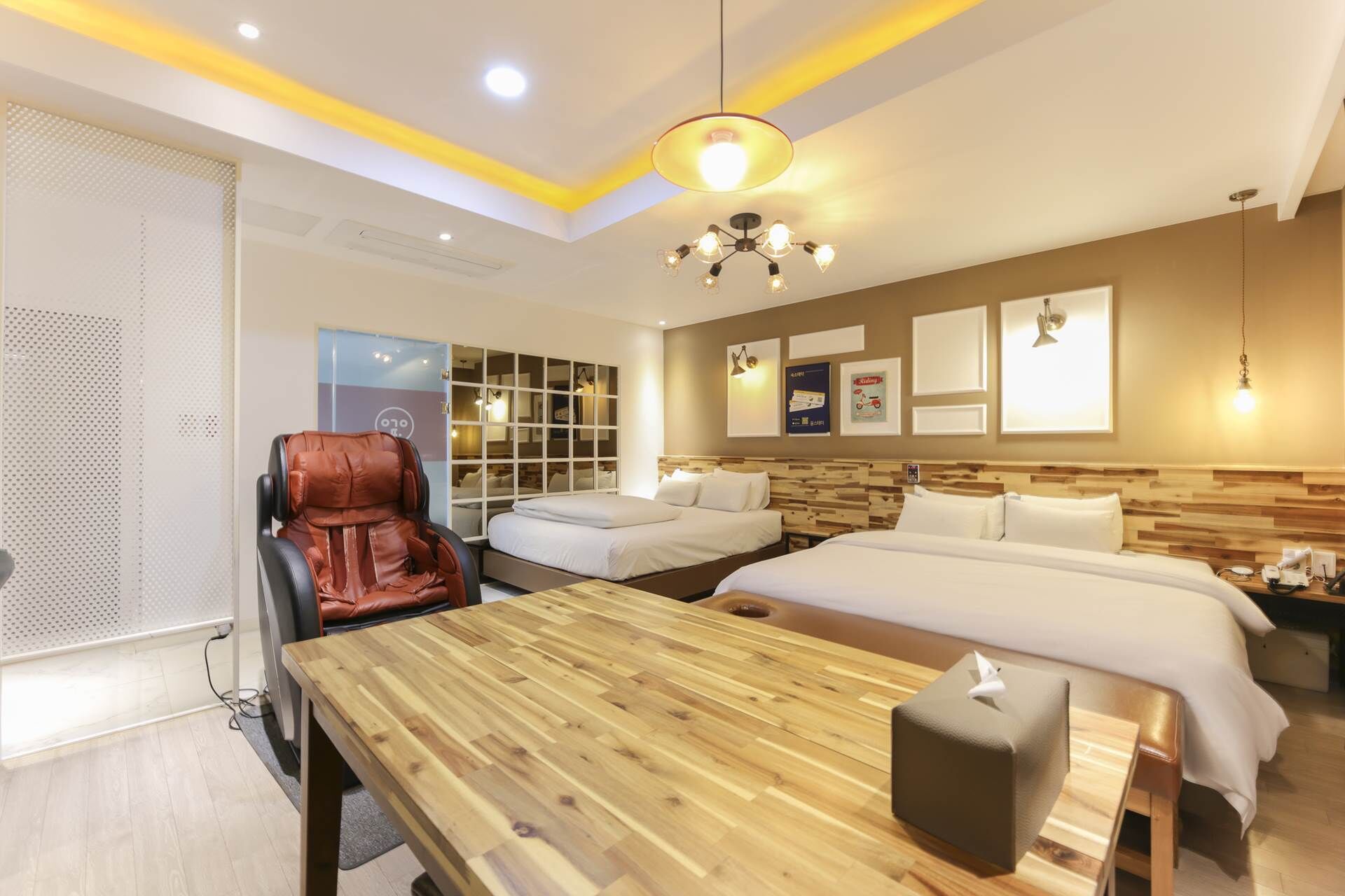 special suite twin | 1 bedroom, individually decorated, individually furnished, free wifi