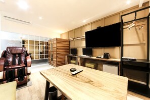 Decoración personalizada, muebles diferentes y wifi gratis 