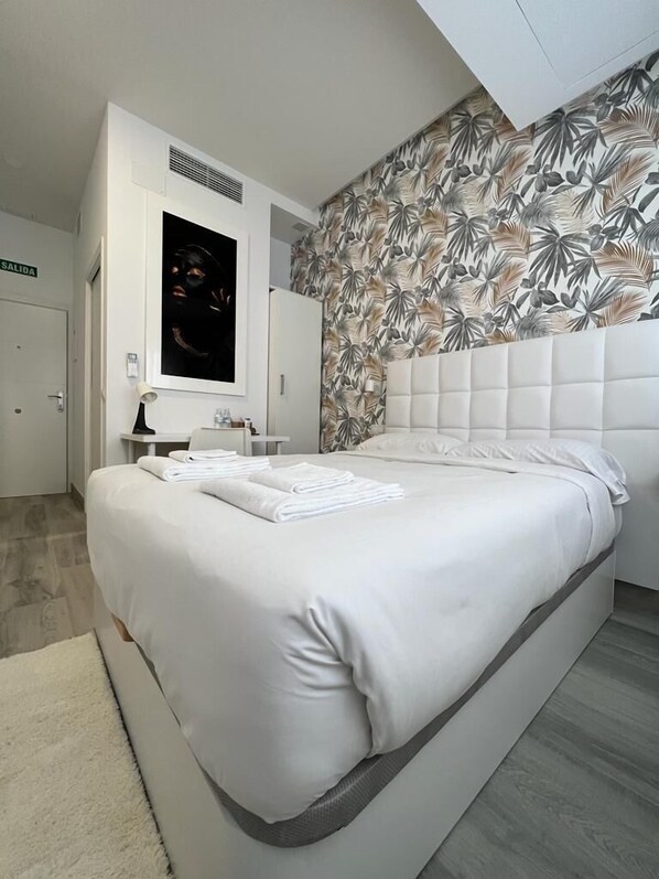 Deluxe-Zimmer (Praga) | Hochwertige Bettwaren, Daunenbettdecken