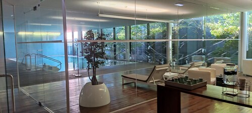 Beautiful spacious farmhouse apartment, with private pool, terrace, BBQ, Netflix