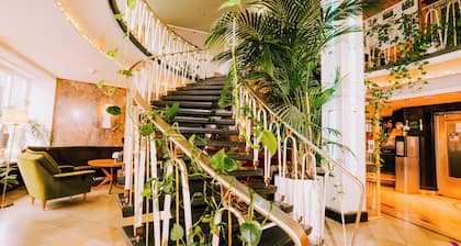 Hessenland Hotel by Stay Awesome