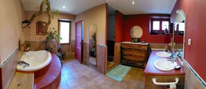 Douche, articles de toilette écologiques, sÚche-cheveux