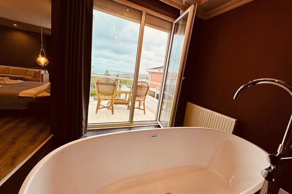 Junior Room, Sea View | Terrace/patio