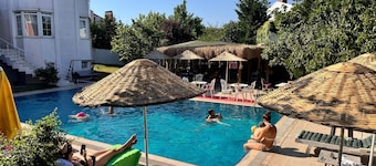 Treekos Suite Hotel Istanbul Airport