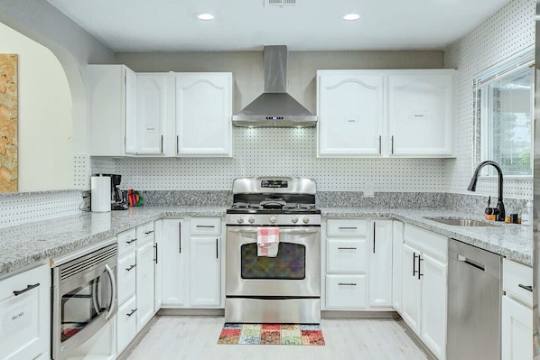 Fridge, microwave, oven, dishwasher