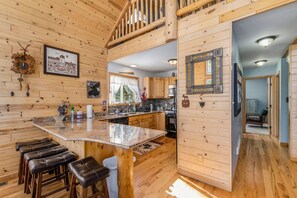 Fridge, microwave, oven, stovetop - High Country Mtn Chalet • 20 Acres • Pet Friendly (Fairplay)