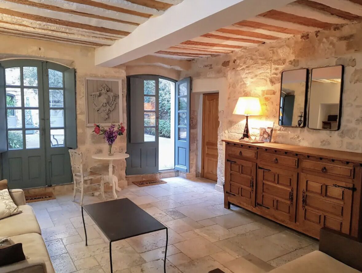 Smart TV, books, printers