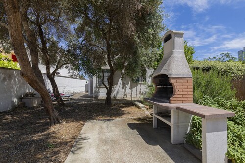 Large villa with sea view and outdoor spaces 20m from the sandy beach of San Foca.