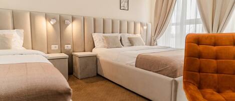 Ropa de cama hipoalergénica y escritorio