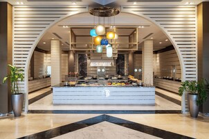 2 restauranter med asiatiske retter