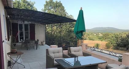 Provencal villa with view and pool