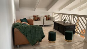 Living area - Rimantic Penthouse with a beautiful seaview sunset (Langstrand)