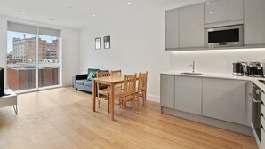 Business Apartment | Living area - Timber Yard - Birmingham 1 Bed Apartment (Birmingham)