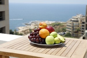 Executive Suite | Terrace/patio