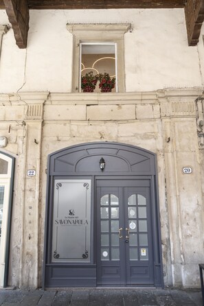Property entrance - Le stanze del Savonarola  (Ferrara)