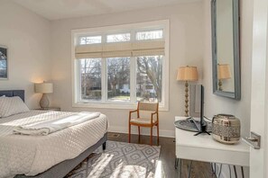 4 bedrooms, iron/ironing board, travel cot, free WiFi