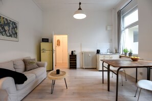 Smart TV - Small home in the center of Dusseldorf (Düsseldorf)