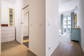 1 室のベッドルーム、アイロン / アイロン台、WiFi (無料)、ベッドシーツ