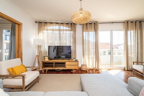 Fernseher