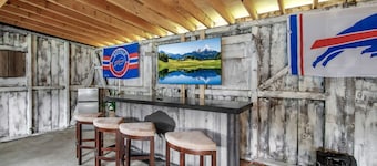 Walk to Bills Stadium | Ping Pong / Darts | K Bed