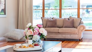 Interior - Villa Luita – luxurious country retreat with an incredible pool house (Burradoo)