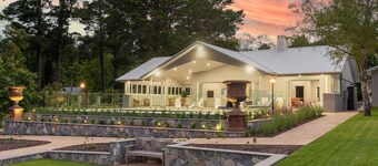 Villa Luita – luxurious country retreat with an incredible pool house