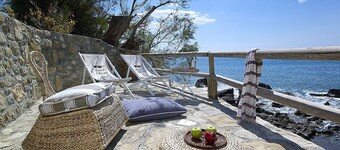 Beach Villa in Crete - Kali Skia , by Pelagaios Villas
