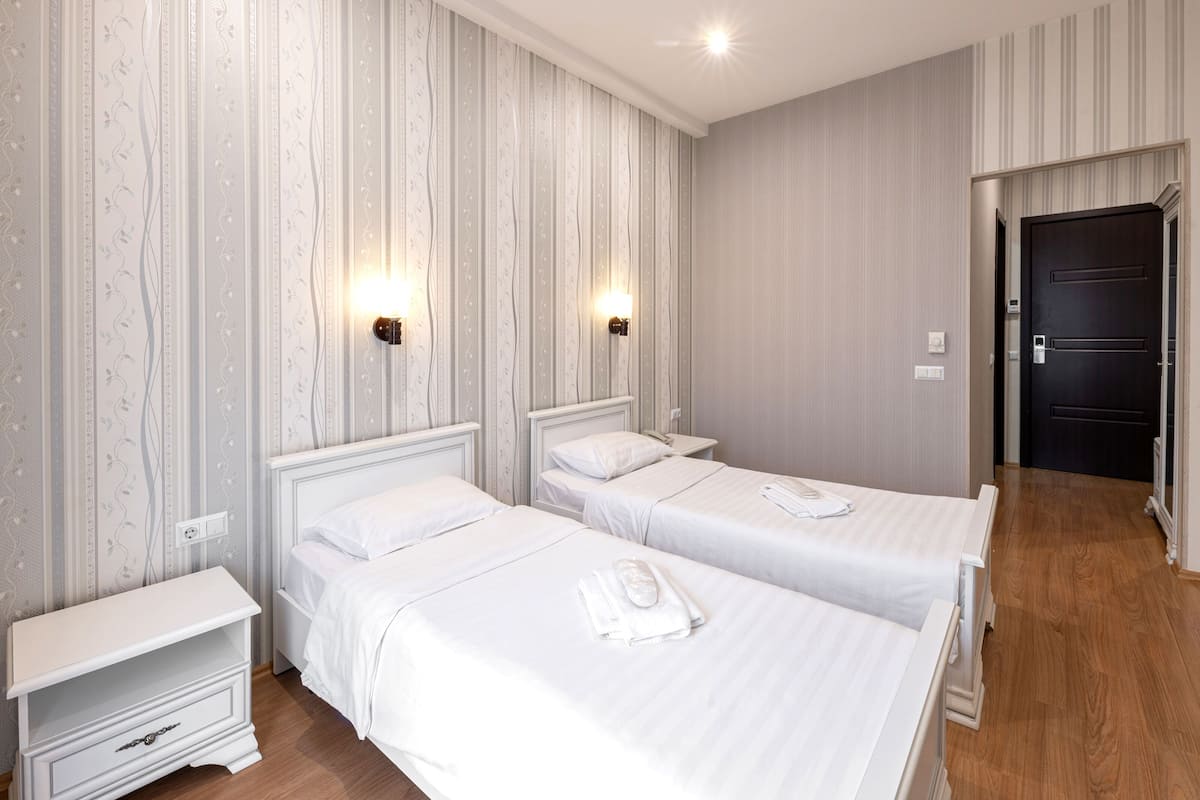 1 habitación, ropa de cama de alta calidad y colchones con pillow-top