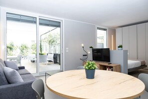 Premium Studio Suite | Iron/ironing board, free WiFi, bed sheets - Imbriani Suites (Rome)
