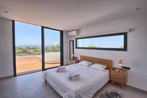 5 chambres, Wi-Fi gratuit, draps fournis
