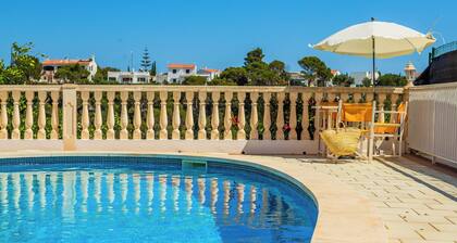 Holiday Home 'Villa Lidia' with Sea View, Private Pool and Wi-Fi