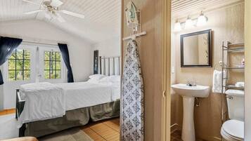 1 chambre, fer et planche à repasser, Wi-Fi, draps fournis
