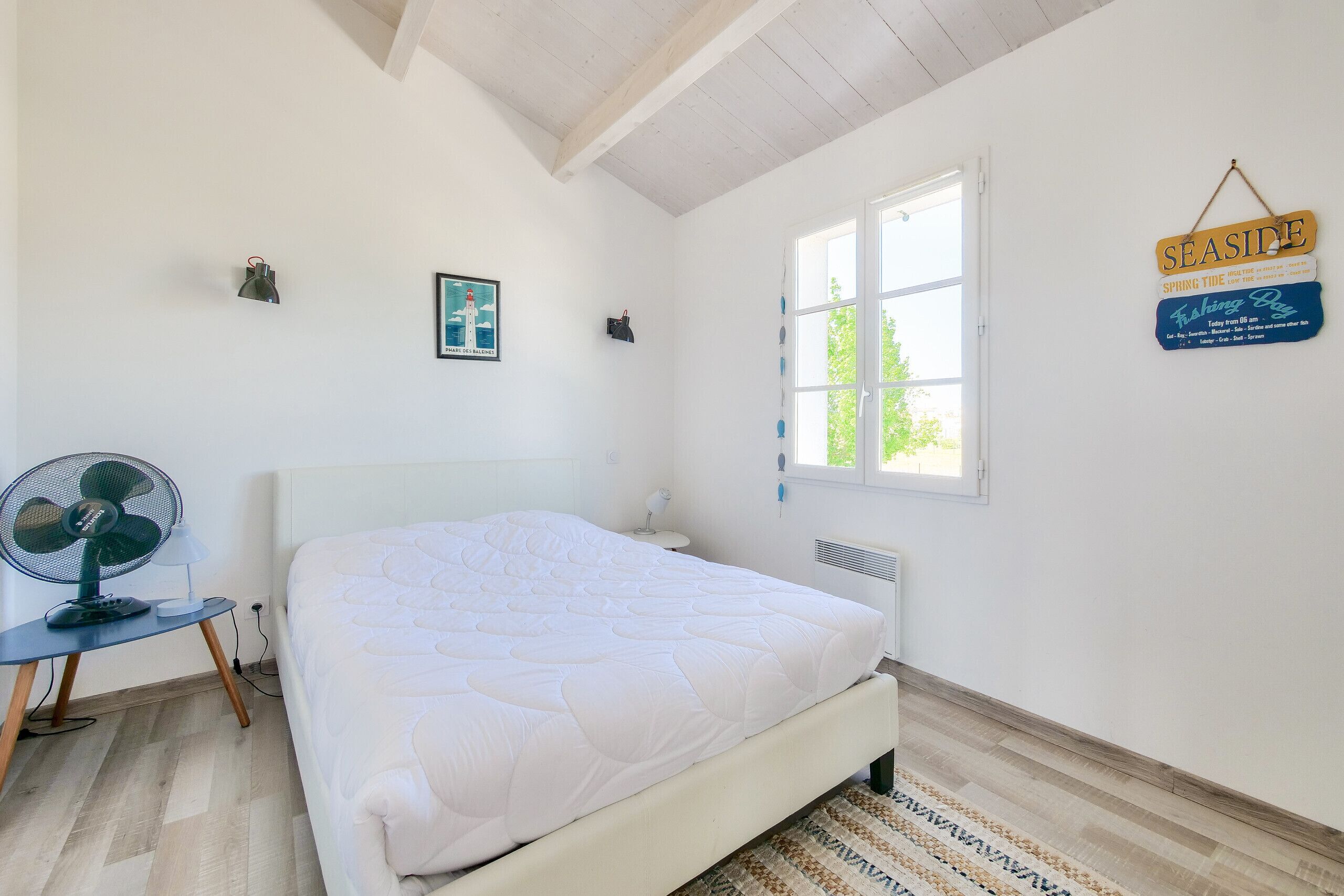 5 chambres, fer et planche à repasser, Wi-Fi gratuit