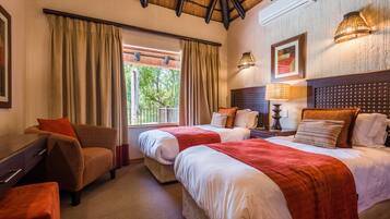 3 bedrooms, desk, free WiFi, bed sheets