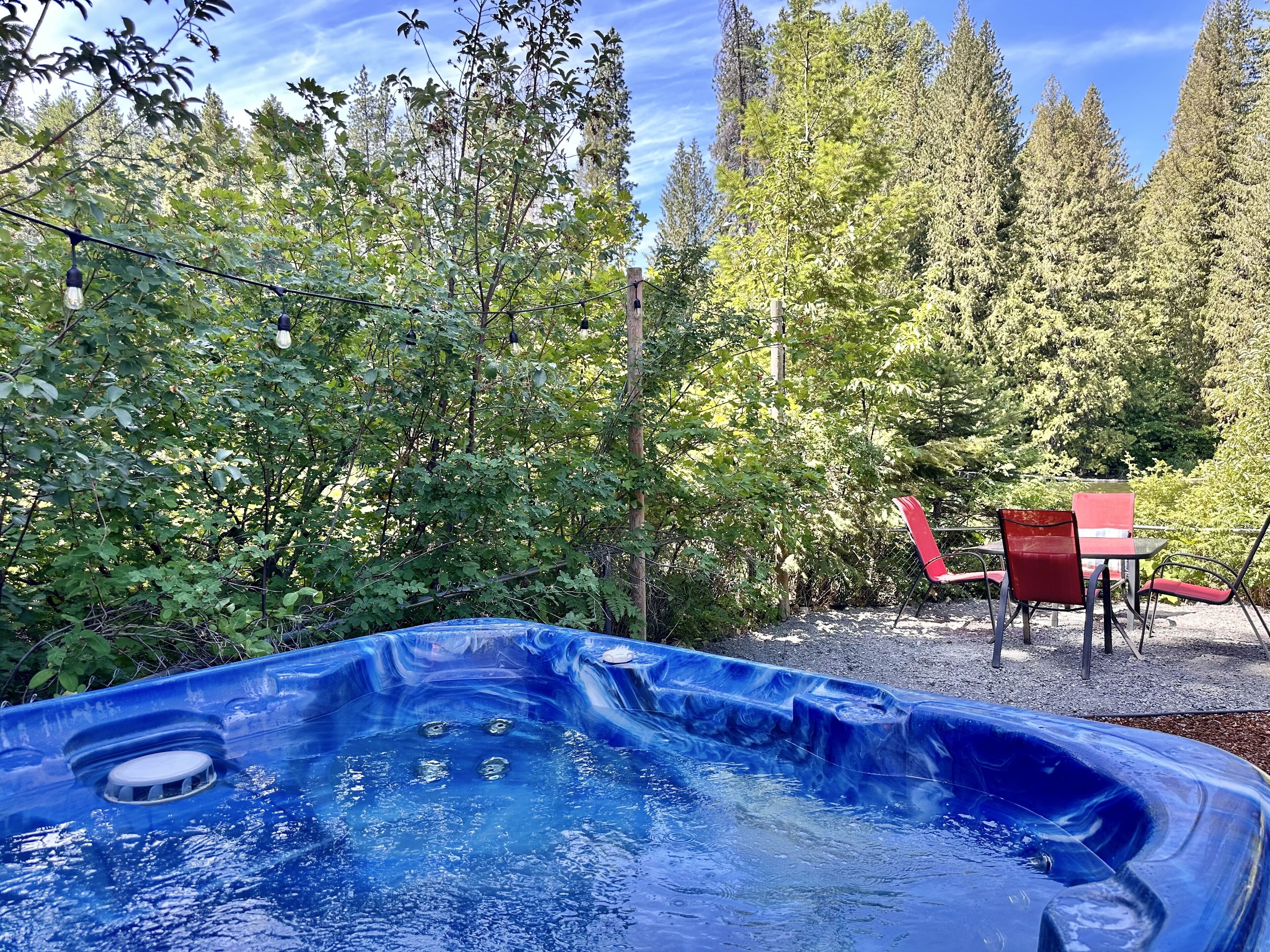 Kulübe, 2 Yatak Odası | Açık havada yemek servisi