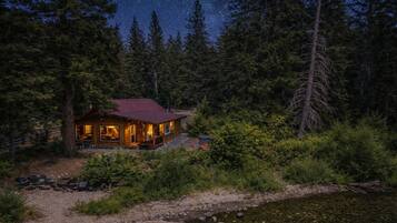 Cabin, 2 Bedrooms | Exterior