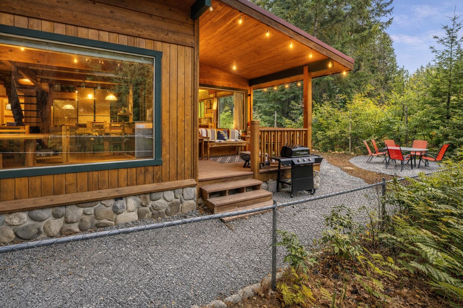 小屋, 2 间卧室 | 室外用餐