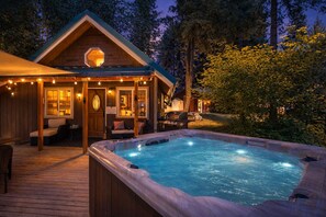 Cottage, 2 Bedrooms | Terrace/patio - Lil Bigfoot Chalet 2 Bedroom Home by NW Comfy Cabins by RedAwning (Leavenworth)