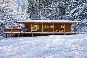 Cabin, 2 Bedrooms | Exterior - Bear Paw 2 Bedroom Home by NW Comfy Cabins by RedAwning (Leavenworth)