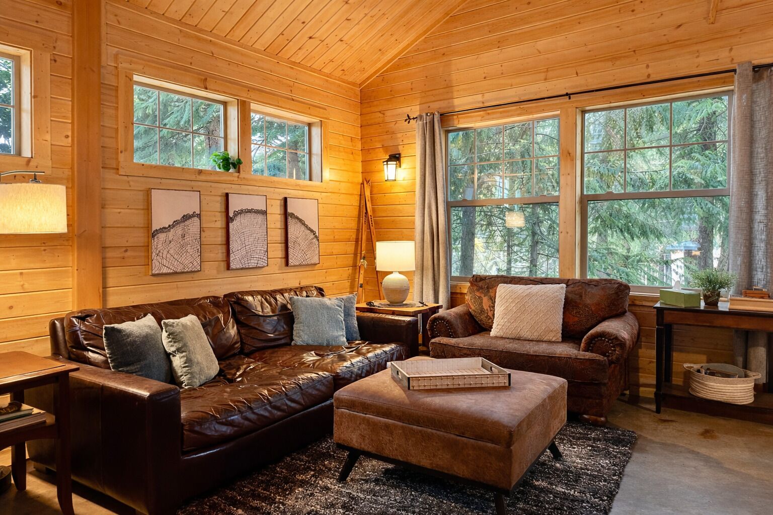 Cabin, 2 Bedrooms | Living area | Streaming services