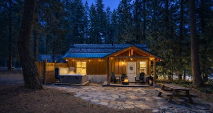 Painted Pony Cabin 2 Bedroom Home by NW Comfy Cabins by RedAwning